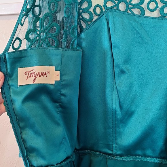 Teal Retro Daisy Embroidered Cocktail Dress - Picture 8 of 8